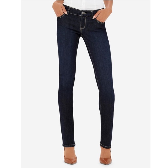The Limited Denim - The Limited Simply Straight 678 Dark Wash Denim Jeans Size: 6